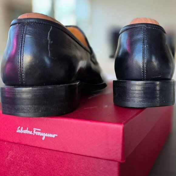 Salvatore Ferragamo Shoes With Black U.S. 6.5 EE Excellent Condition main image 8